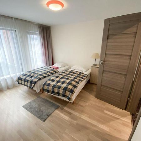 Old Town Apartment With Private Elevator Riga Exterior foto
